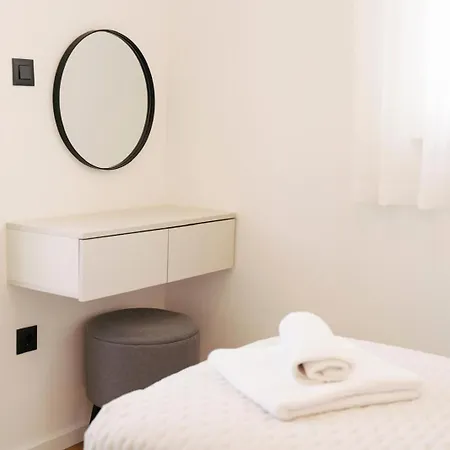 Lana Stobrec ספליט